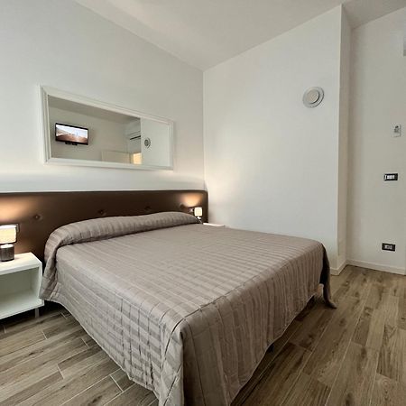 Residenza Al Sogno - On Lake Garda Cavaion Veronese Eksteriør bilde